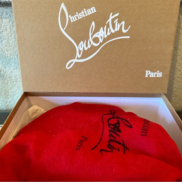 Christian Louboutin Nude Patent Argotik 100 Pumps - Picture 11 of 13